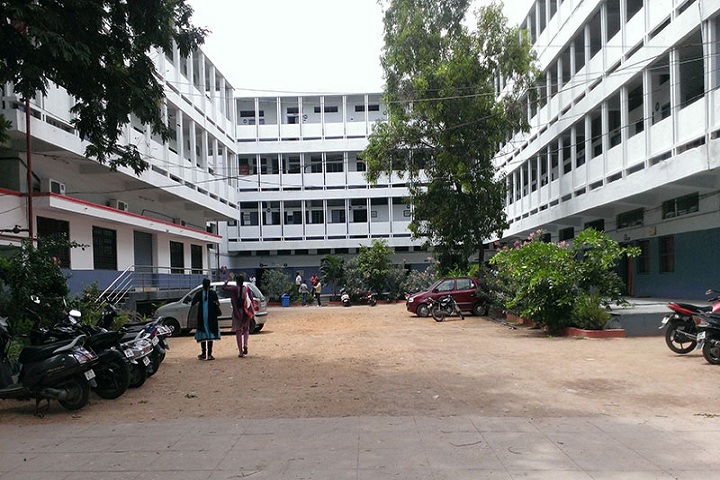 https://cache.careers360.mobi/media/colleges/social-media/media-gallery/9887/2018/12/11/Campus View of MSS Law College Hyderabad_Campus-View.jpg